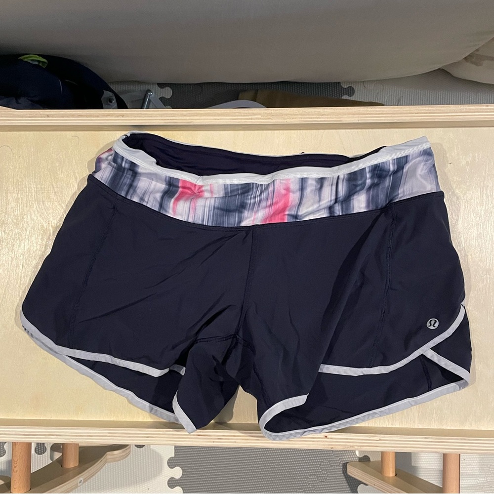 lululemon athletica Women's Black Shorts with Tie-Dye Waistband